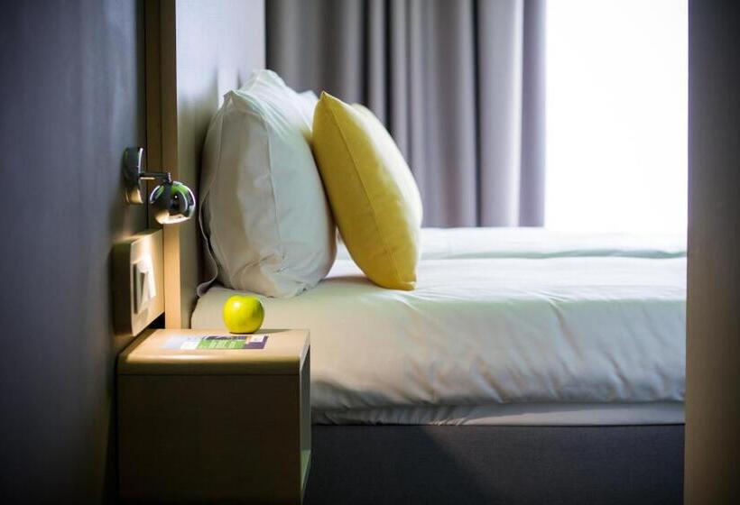 Juniorsviitti Keittiö, Park Inn By Radisson Budapest