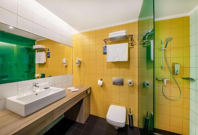 Juniorsviitti Keittiö, Park Inn By Radisson Budapest