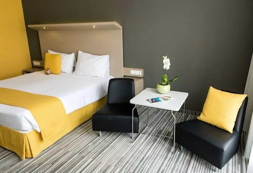 スタンダードルーム, Park Inn By Radisson Budapest