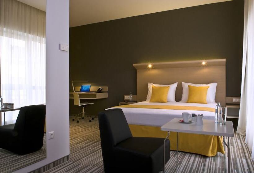 Juniorsviitti, Park Inn By Radisson Budapest