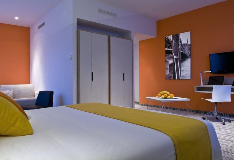 Juniorsviitti, Park Inn By Radisson Budapest