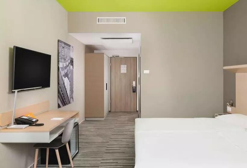 スーペリアールーム, Park Inn By Radisson Budapest