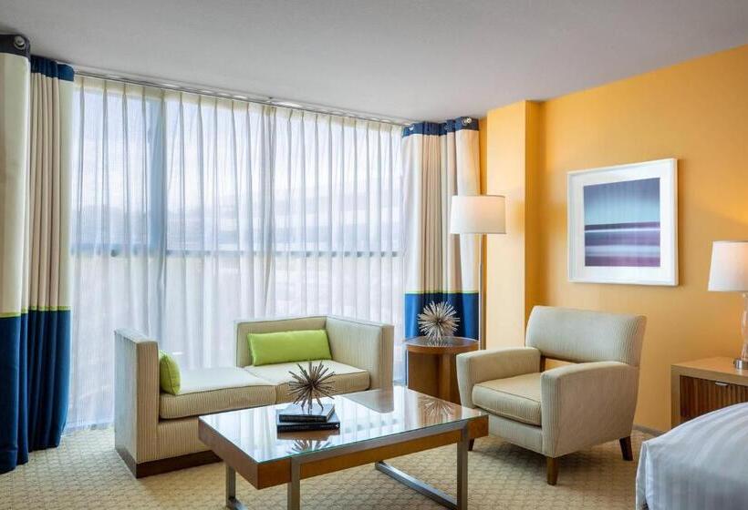 주니어 스위트 킹사이즈 침대, Renaissance Clubsport Aliso Viejo Laguna Beach