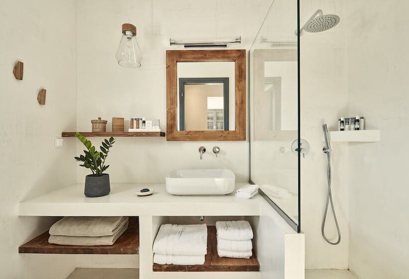 Полулюкс, Parian Boutique