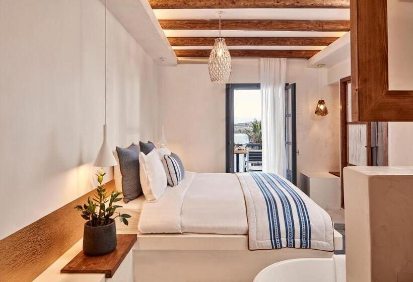 Пентхаус Люкс, Parian Boutique