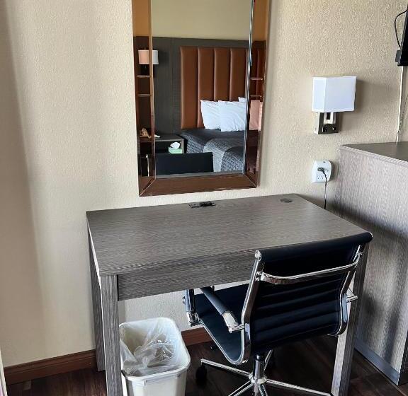 스탠다드 룸 킹사이즈 침대, Highland Inn Las Vegas