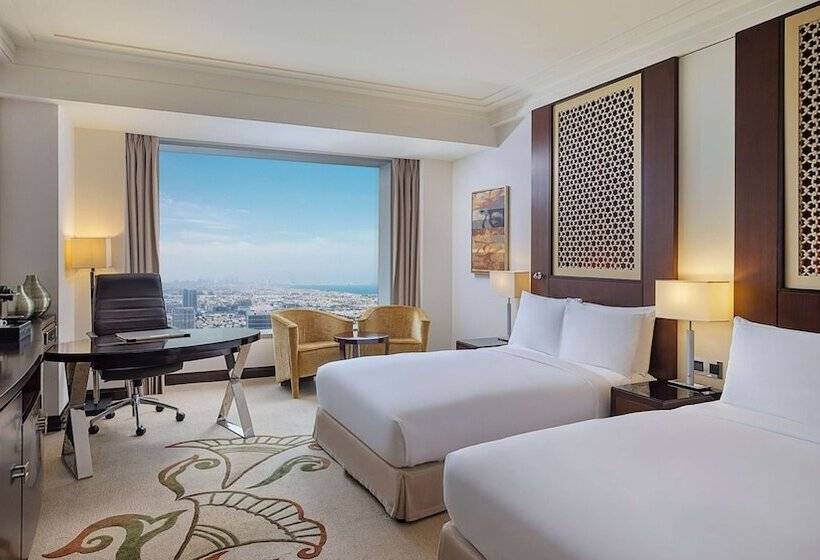 اتاق اجرایی, Conrad Dubai