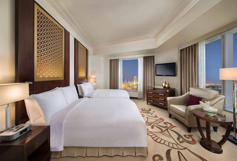 Люкс Повышенной Комфортности, Conrad Dubai