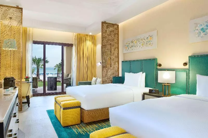 Deluxe Room King Size Bed