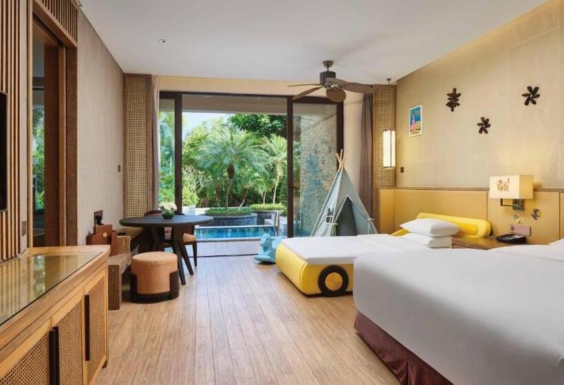 Havuz Manzaralı Aile Odası, Crowne Plaza Hailing Island, An Ihg