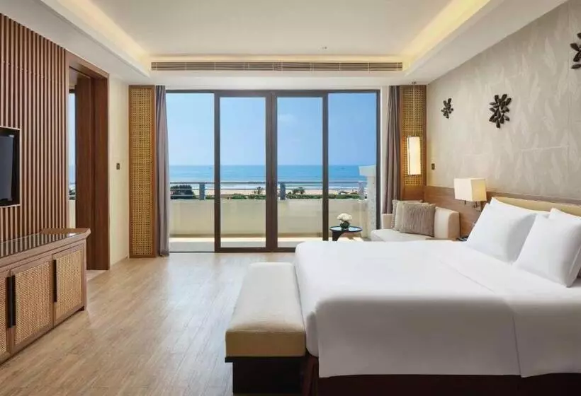 海の見えるプレミアムスイート, Crowne Plaza Hailing Island, An Ihg