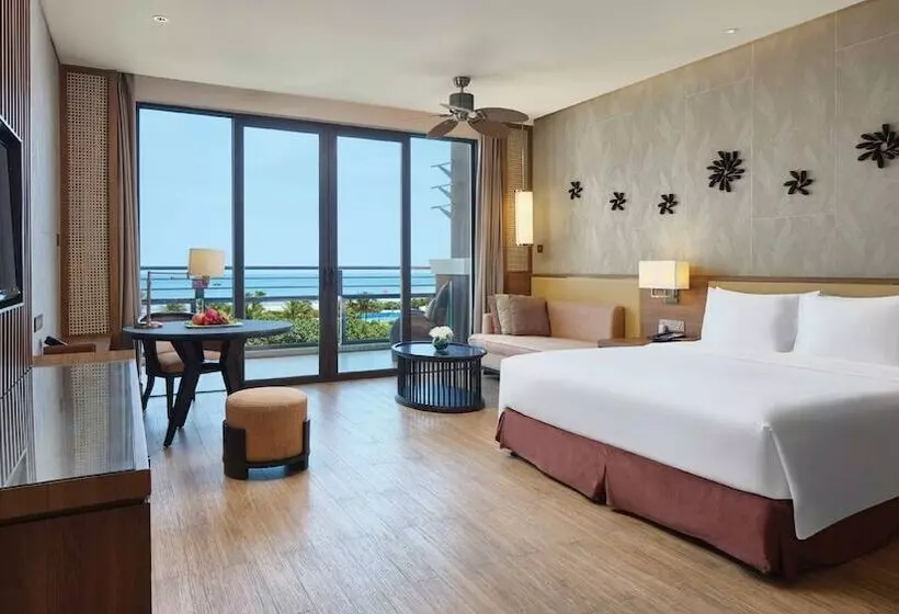 プレミアムルーム, Crowne Plaza Hailing Island, An Ihg