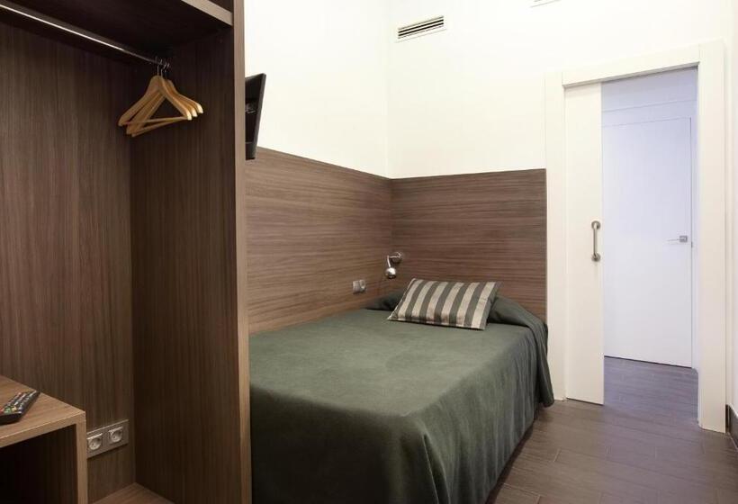 Номер Стандарт Индивидуальный, Dalia Ramblas