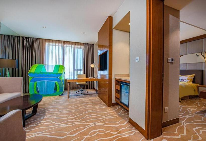 Люкс Superior, Holiday Inn Panjin Aqua City, An Ihg