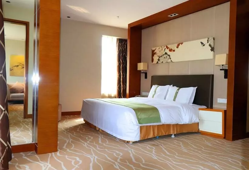 スイート, Holiday Inn Panjin Aqua City, An Ihg