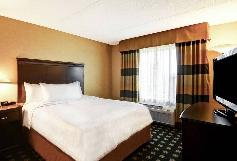 جناح, Homewood Suites By Hilton Toronto Airport Corporate Centre