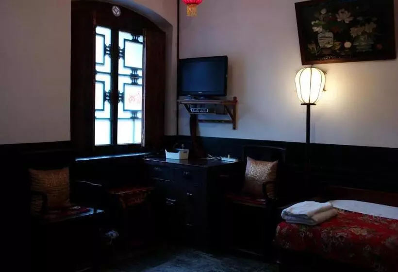 Pokój Deluxe Trzyosobowy, Pingyao Yide