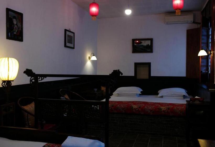 디럭스 트리플 룸, Pingyao Yide