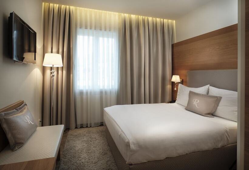 Номер бизнес-класса, Rumer Hof