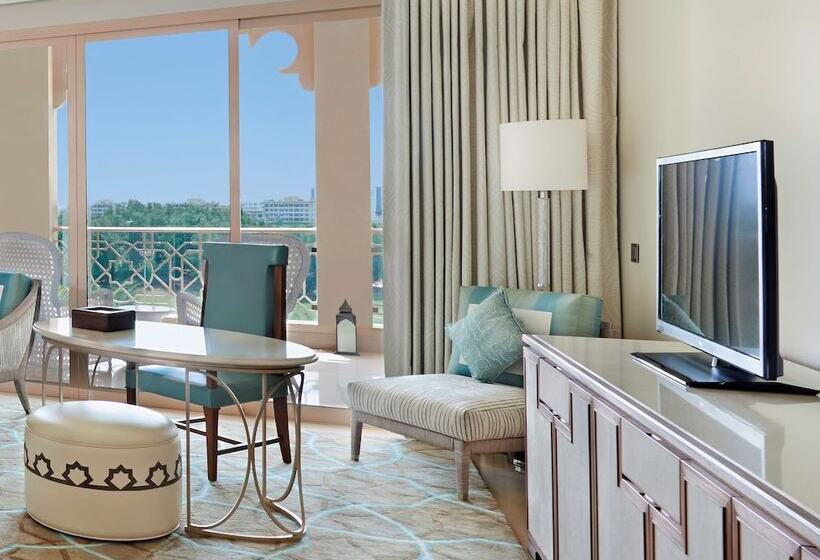 اتاق پرمیوم, Waldorf Astoria Ras Al Khaimah