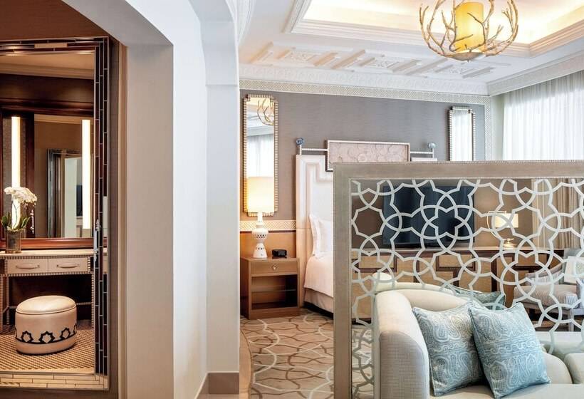 اتاق پرمیوم, Waldorf Astoria Ras Al Khaimah