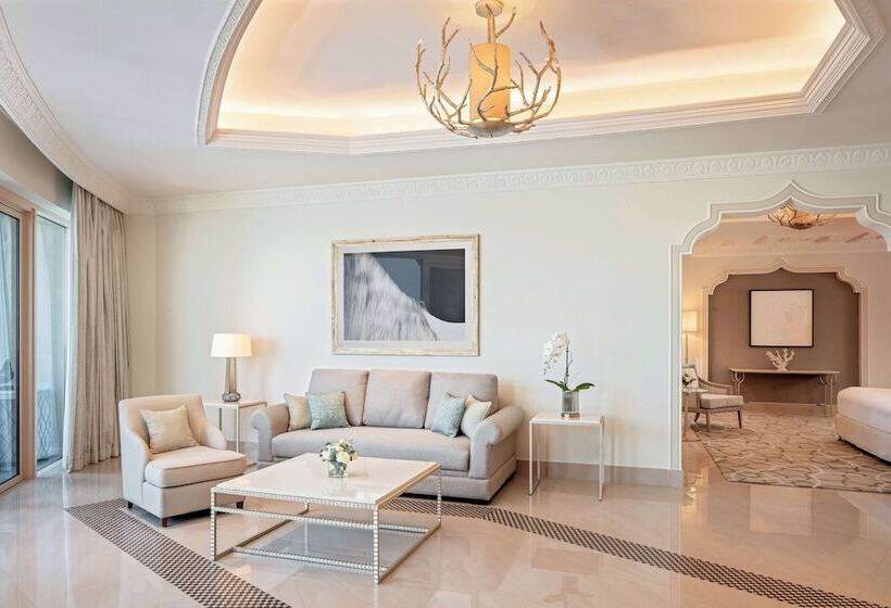 سوییت با چشمانداز دریا, Waldorf Astoria Ras Al Khaimah