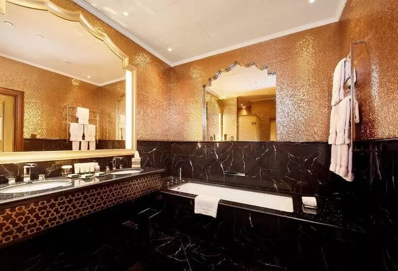 Juniorsviitti King-vuode, Waldorf Astoria Ras Al Khaimah