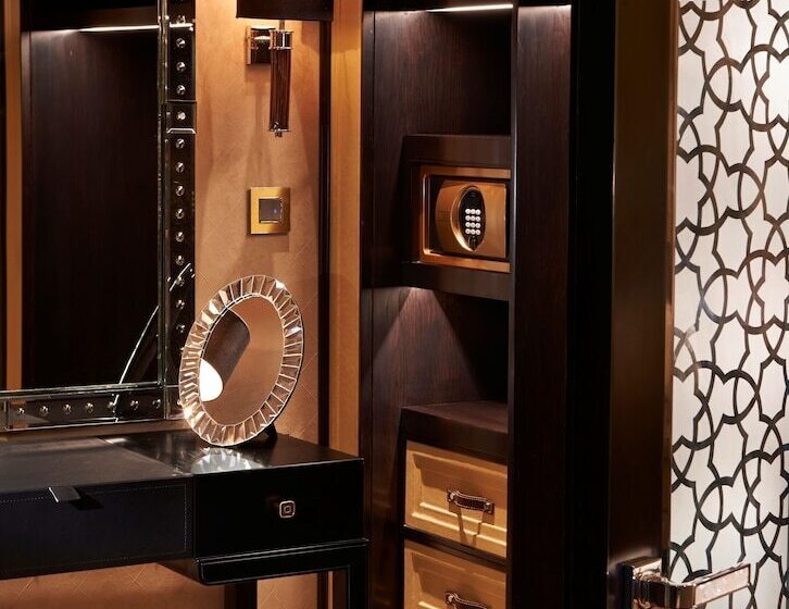 سوئیت جونیور با تخت بزرگ, Waldorf Astoria Ras Al Khaimah