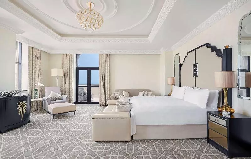 Sviitti Merinäkymä, Waldorf Astoria Ras Al Khaimah