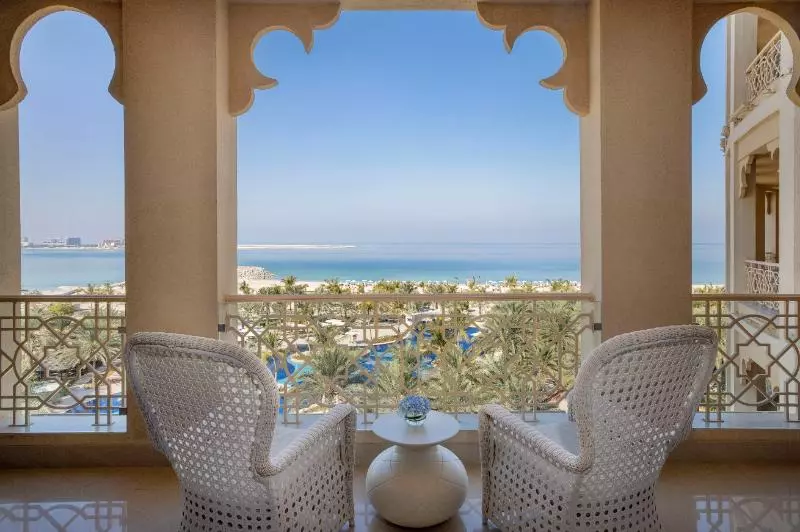 Premium-huone Merinäkymä, Waldorf Astoria Ras Al Khaimah