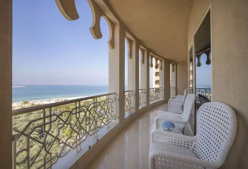 Sviitti Merinäkymä, Waldorf Astoria Ras Al Khaimah
