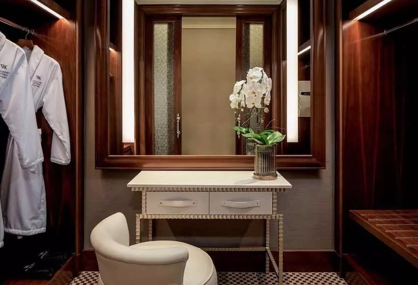 Juniorsviitti King-vuode, Waldorf Astoria Ras Al Khaimah