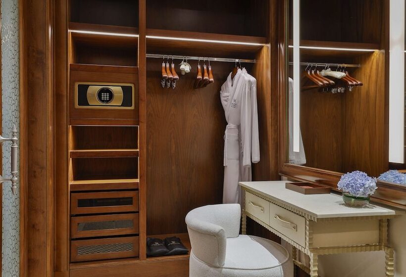 سوئیت جونیور با تخت بزرگ, Waldorf Astoria Ras Al Khaimah