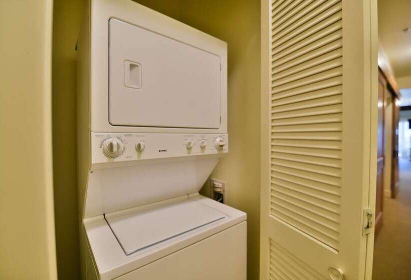 可观山景的豪华套房, Newpark Resort