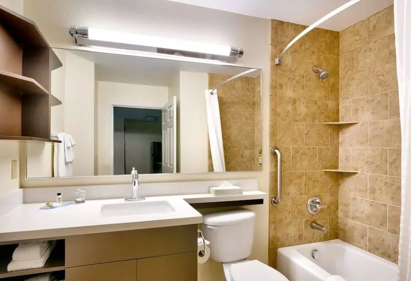 スタンダードスタジオ, Candlewood Suites Plano East, An Ihg