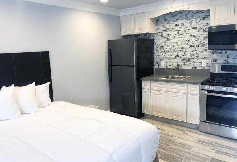 סוויטה משפחתית, Crystal Lodge Motel