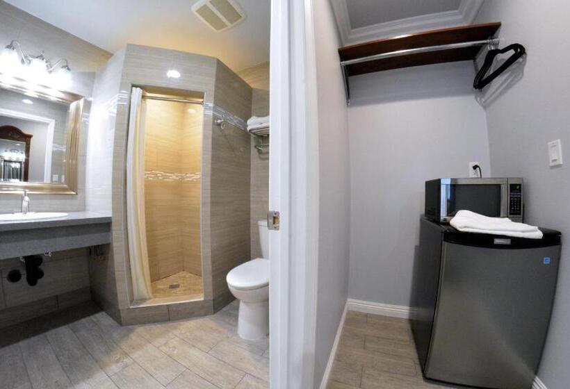 חדר סטנדרט עם מיטת קינג, Crystal Lodge Motel