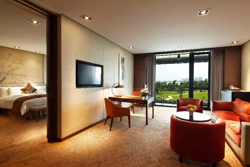 スイート, Crowne Plaza Xuzhou Dalong Lake, An Ihg