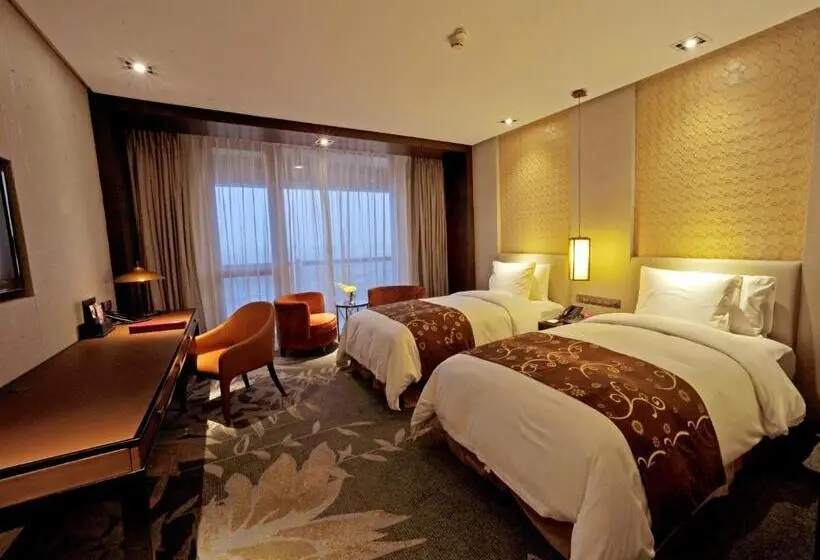 اتاق استاندارد با چشم‌انداز دریاچه, Crowne Plaza Xuzhou Dalong Lake, An Ihg