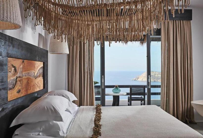 Номер Стандарт с Гидромассажем, Myconian Utopia Relais & Chateaux