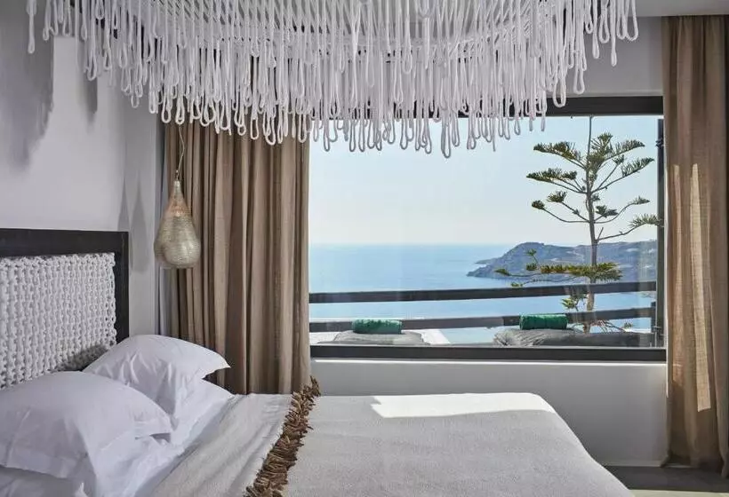 Suite with Pool, Myconian Utopia Relais & Chateaux