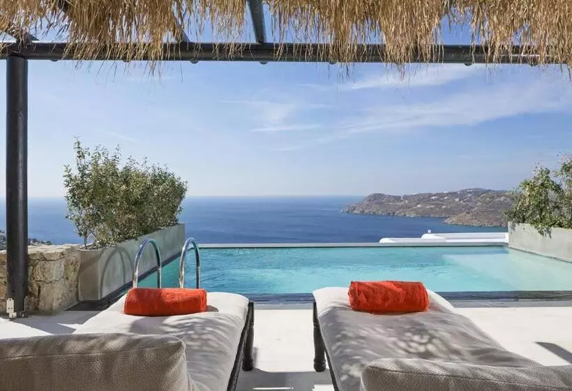 Suite with Pool, Myconian Utopia Relais & Chateaux