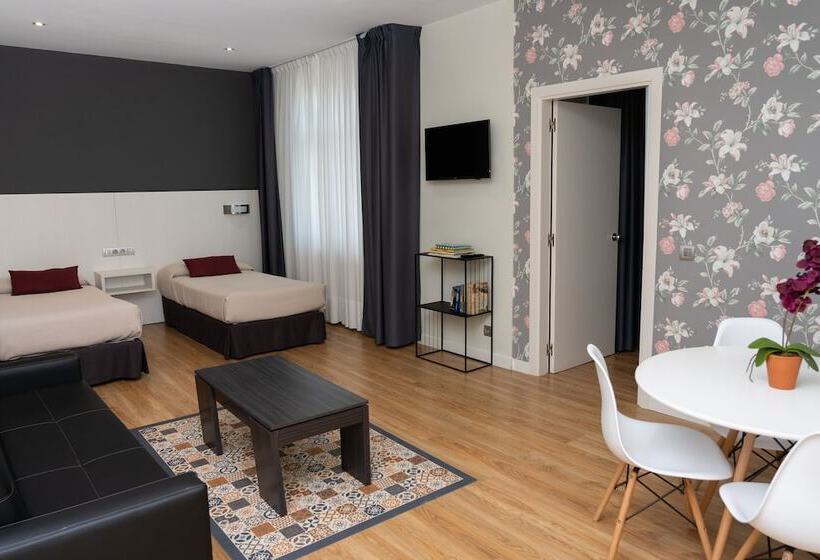 اتاق خانوادگی, Seminario Aeropuerto Bilbao