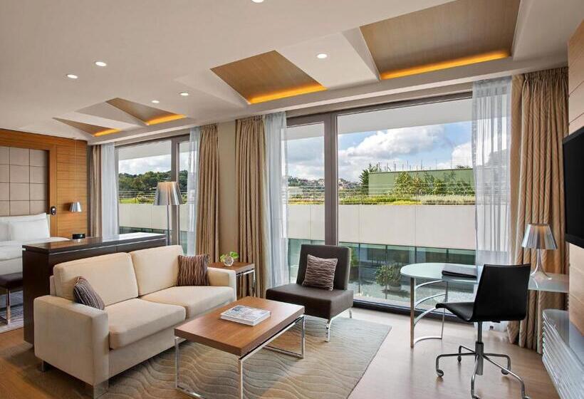 Junior Suite Garden View, The Grand Tarabya