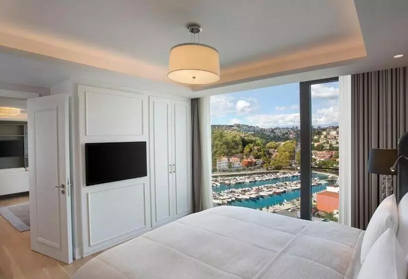 Standard Room with Views, The Grand Tarabya