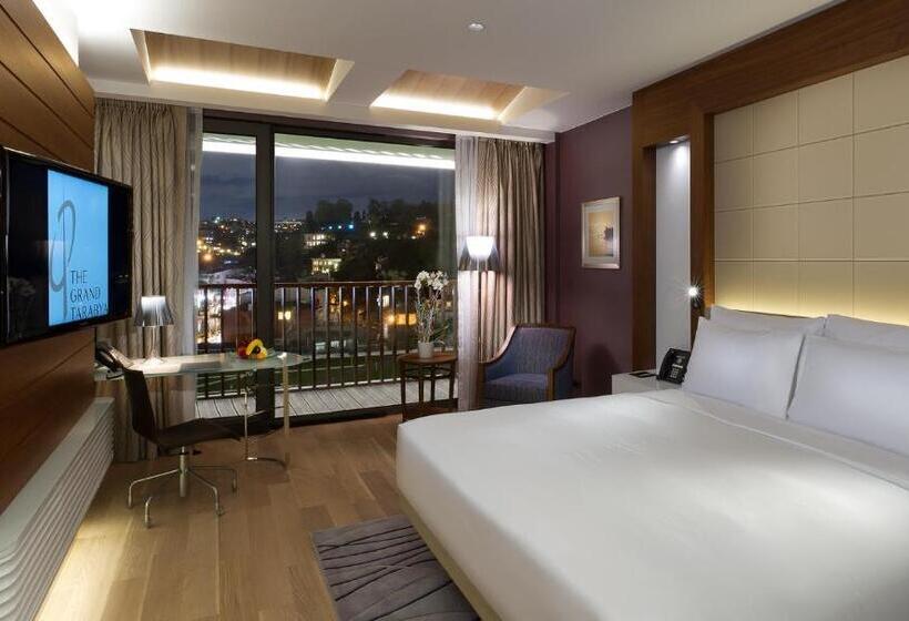 Deluxe Room King Bed & Views, The Grand Tarabya