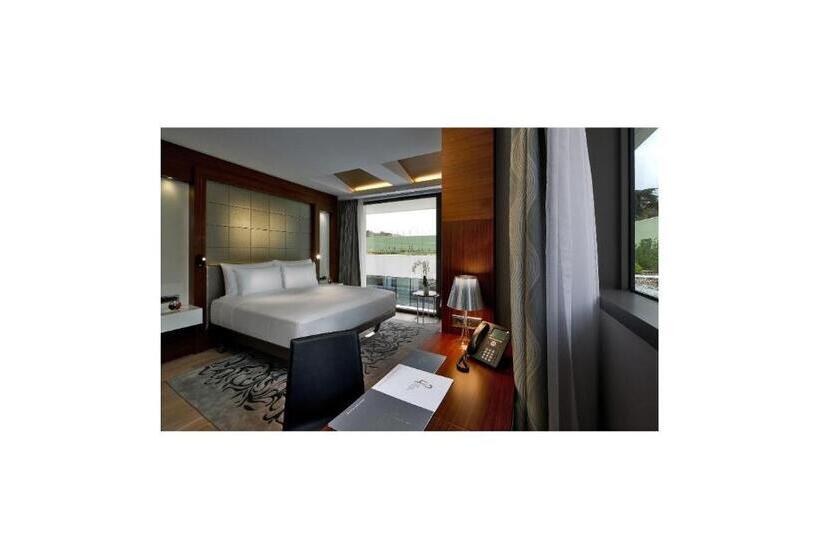 Superior Room Garden View, The Grand Tarabya