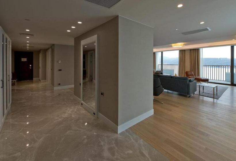 3 Bedroom Apartment, The Grand Tarabya