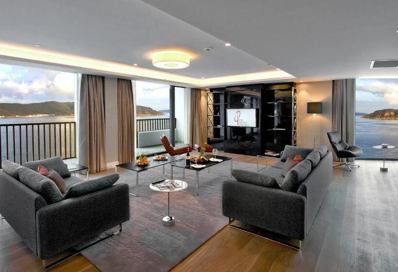 3 Bedroom Apartment, The Grand Tarabya