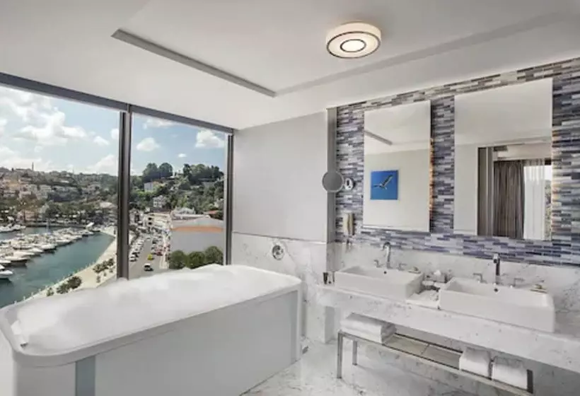 Suite with Views, The Grand Tarabya